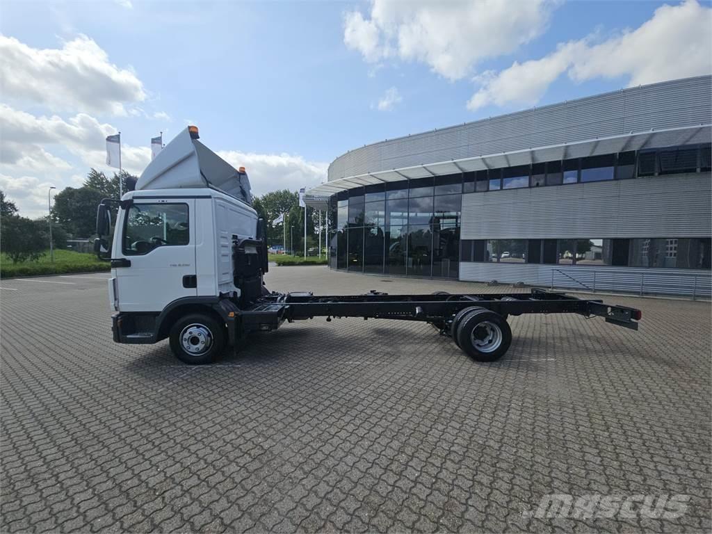 MAN TGL 8.190 Chassis Cab trucks