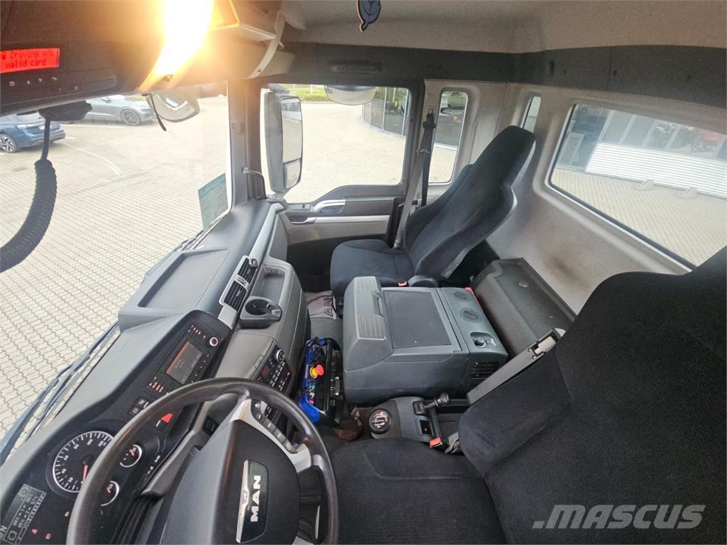 MAN TGS 26.400 6X2-4 Demountable trucks