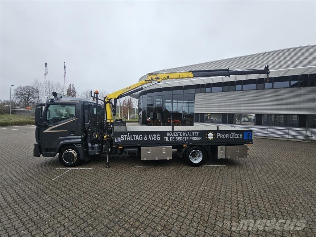 Renault D-Serie Truck mounted cranes