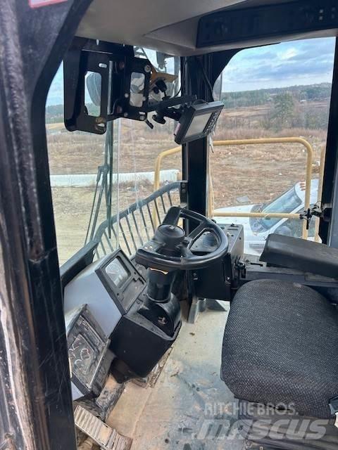 CAT 836G Other