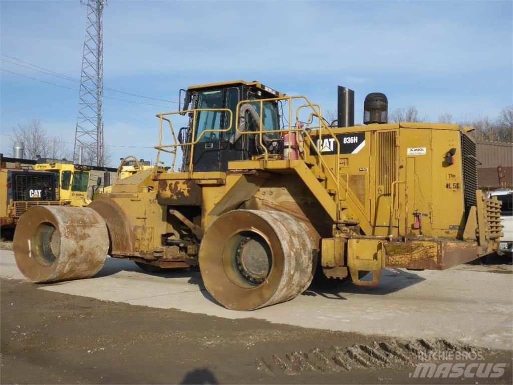 CAT 836H Other
