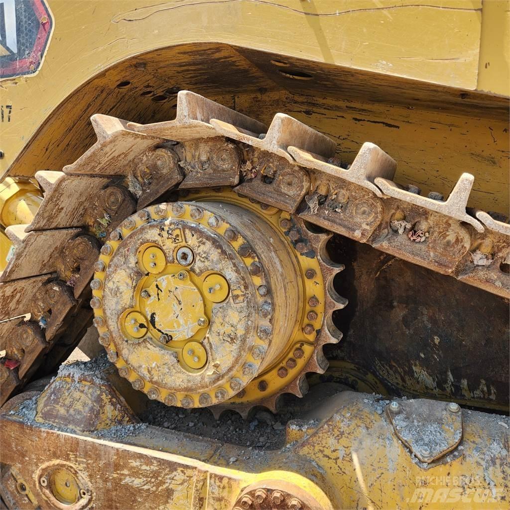 CAT D8T WH Crawler dozers