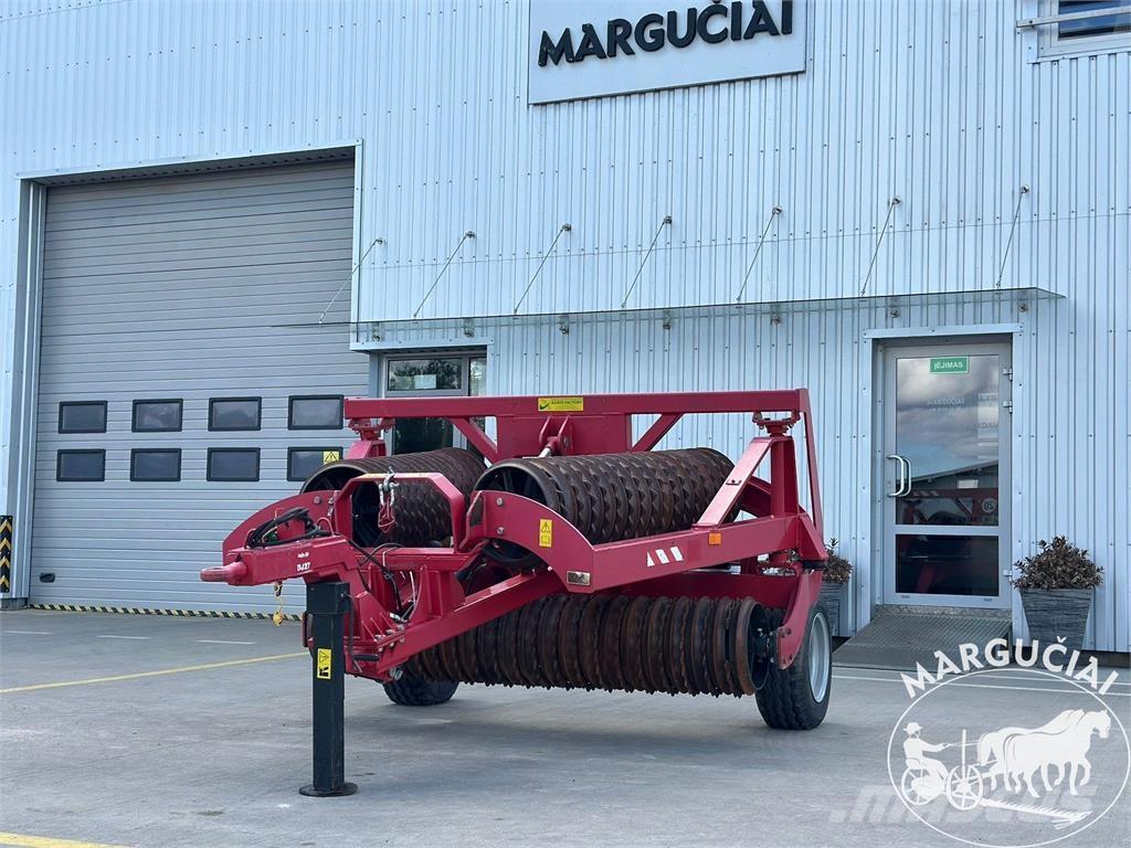Agro-Factory 5,3 m. Farm machinery