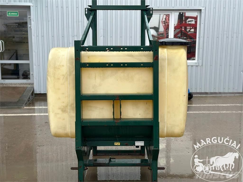Danfoil 850 ltr. Farm machinery