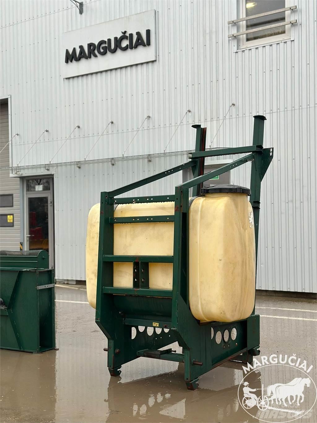 Danfoil 850 ltr. Farm machinery