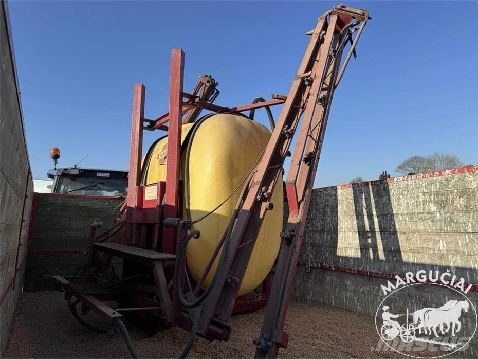 Hardi 1000 ltr., 12 m. Farm machinery