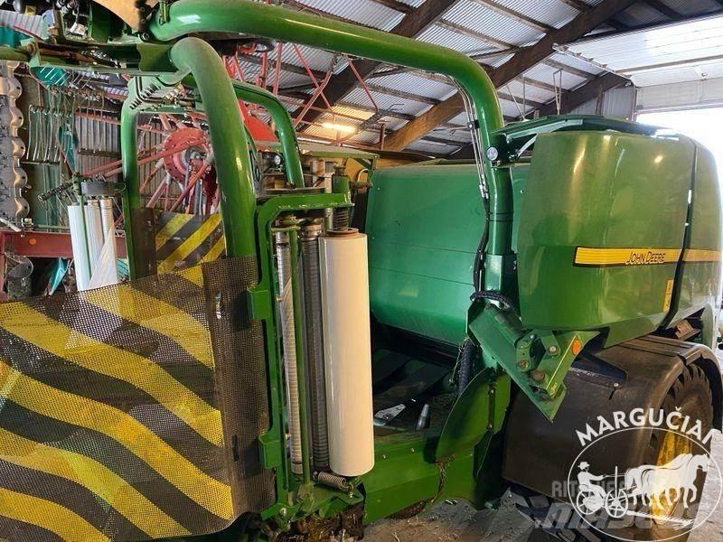 John Deere C441R Farm machinery
