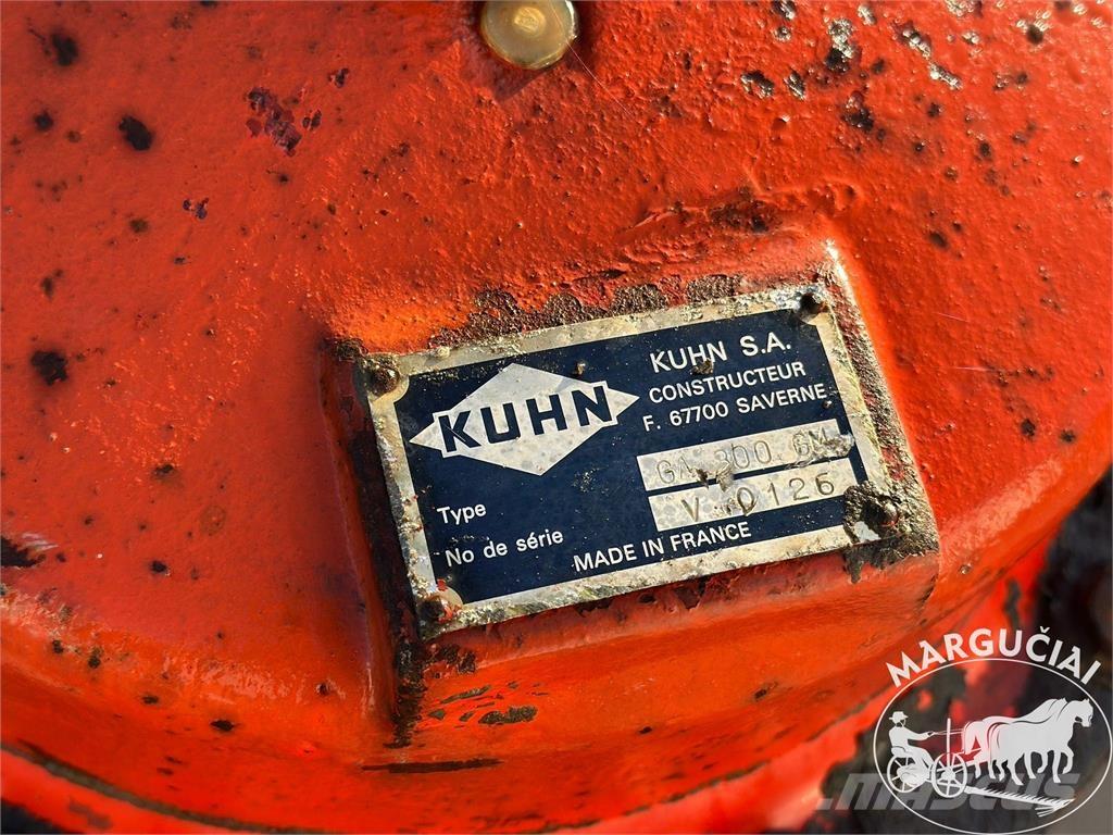 Kuhn GA 300 GM, 3 m. Farm machinery