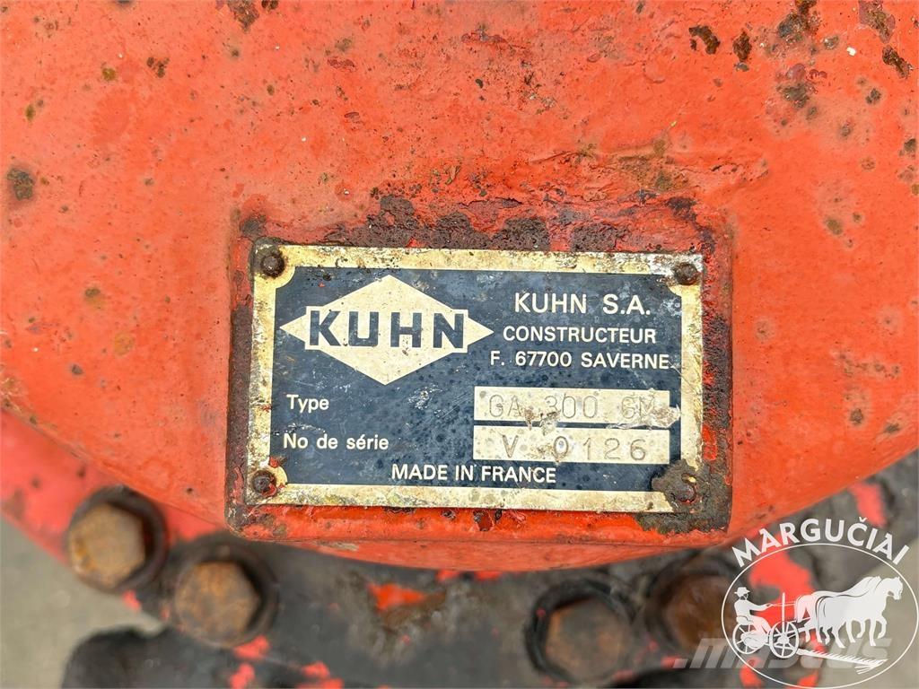 Kuhn GA 300 GM, 3 m Farm machinery
