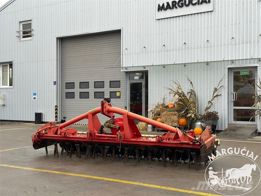 Pöttinger 4 m Farm machinery