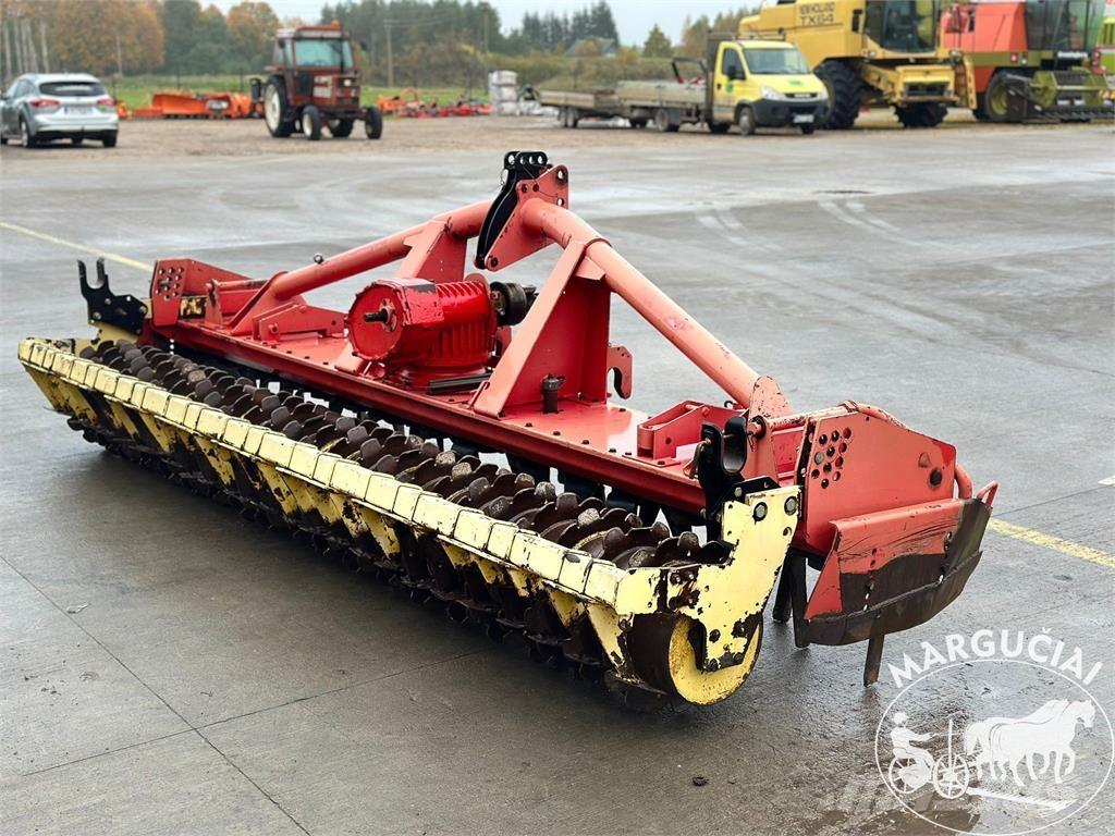 Pöttinger 4 m Farm machinery