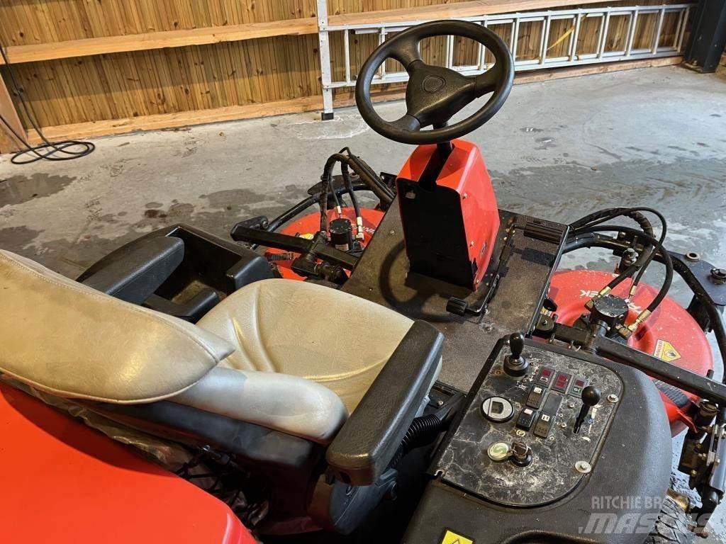 Jacobsen AR-3 Riding mowers