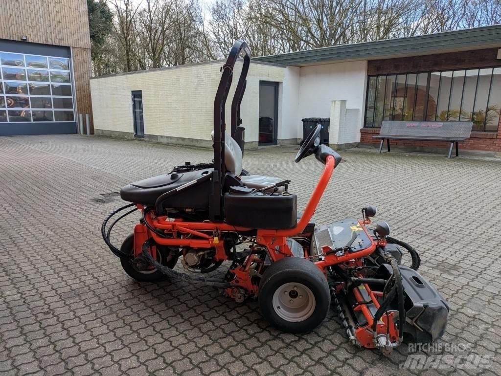 Jacobsen GP 400 Riding mowers