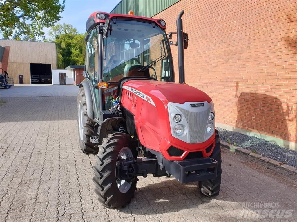 McCormick X4.40-F Tractors