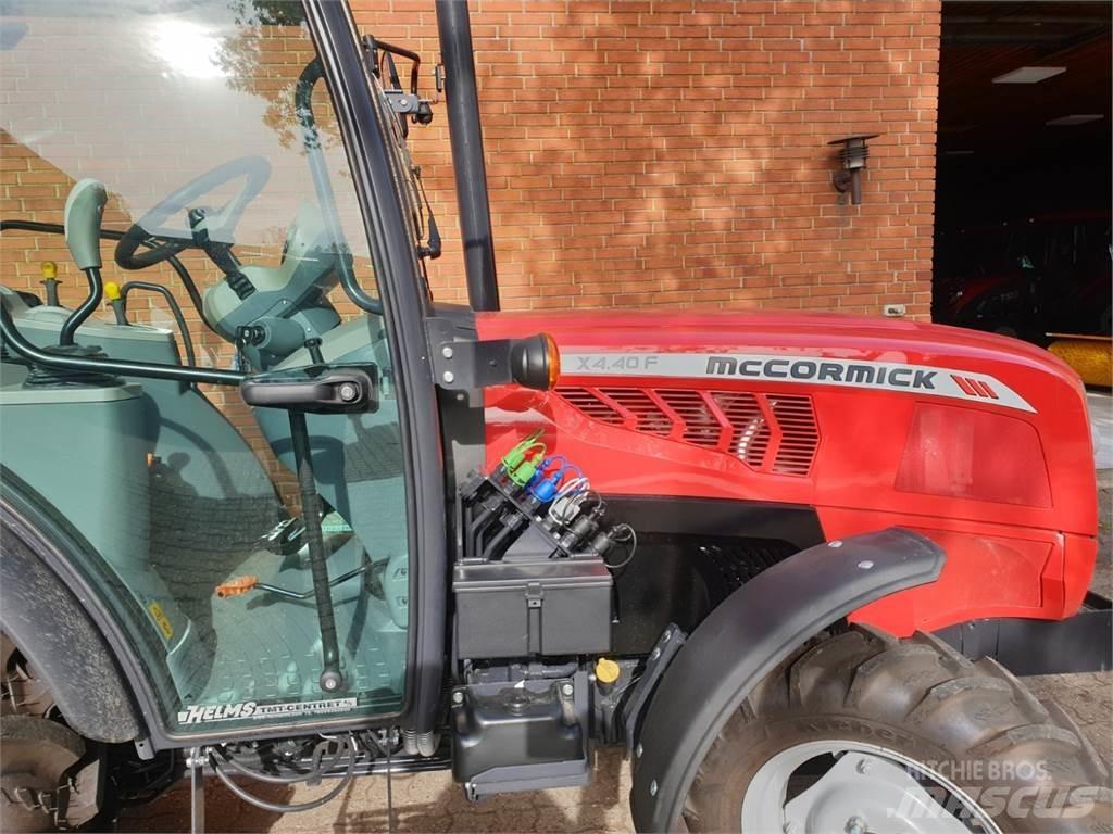 McCormick X4.40-F Tractors