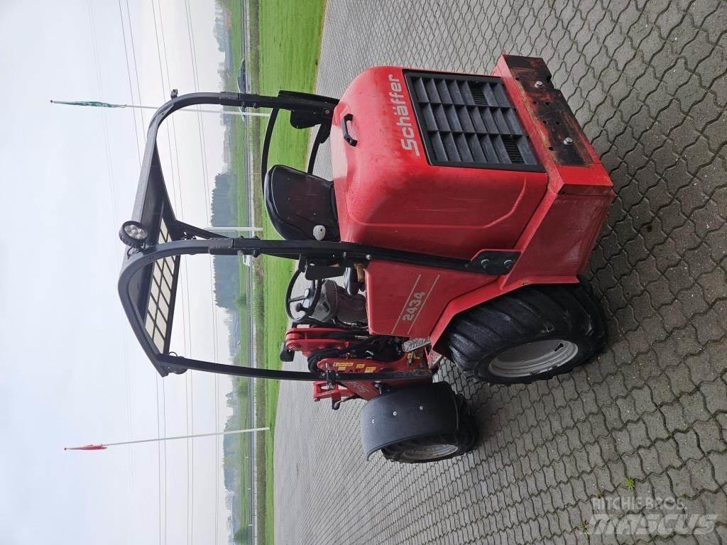 Schäffer 2434 Mini loaders