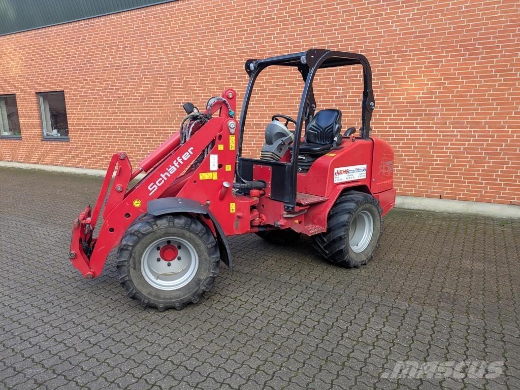 Schäffer Nordic 60 Mini loaders