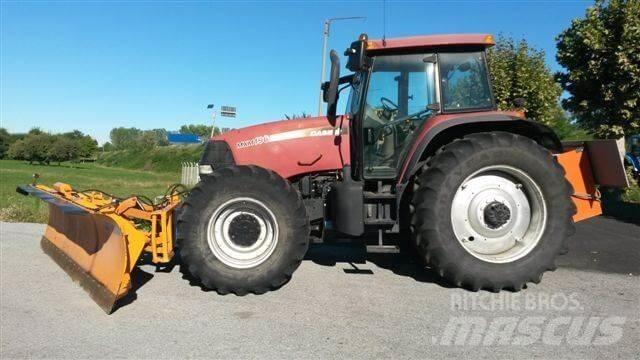 Case IH MXM190 Snow blades and plows