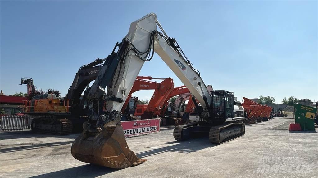 CAT 336D Crawler excavators