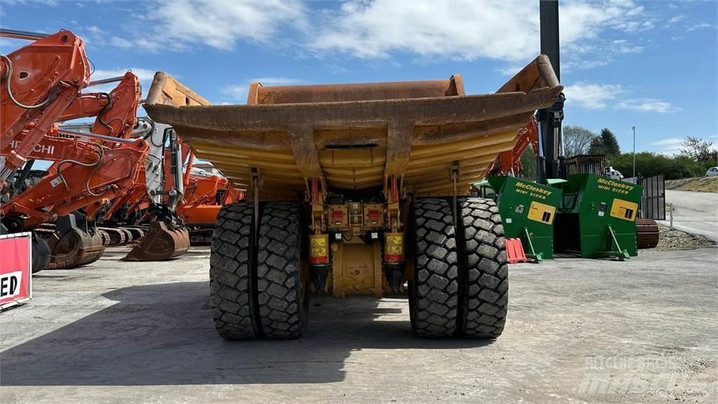 CAT 770 Site dumpers