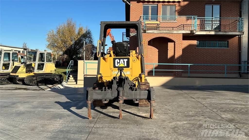 CAT 935C Wheel loaders