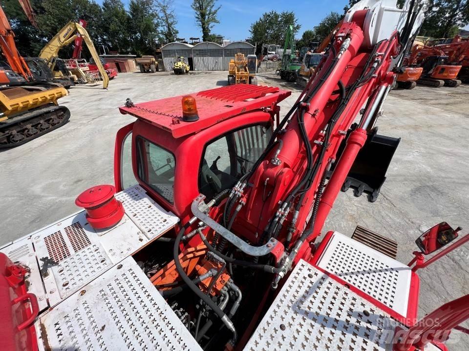 Doosan DX340 LC Crawler excavators