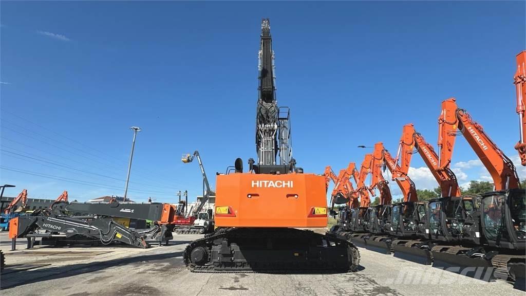 Hitachi KMC750S-7 Crawler excavators