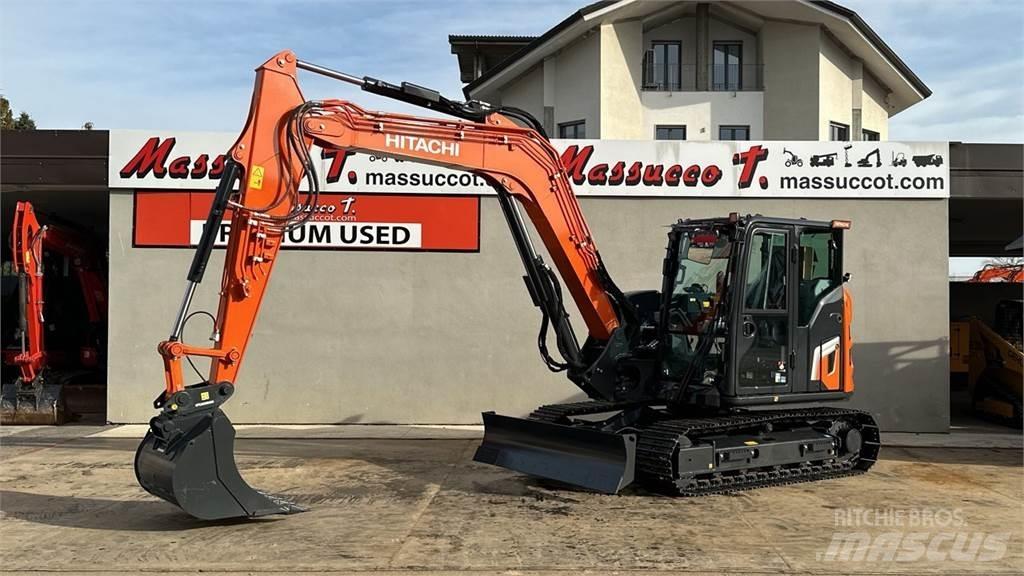 Hitachi ZX95USB-7 Mini excavators  7t - 12t