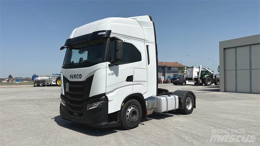 Iveco S-WAY 490 4x2 Other trucks