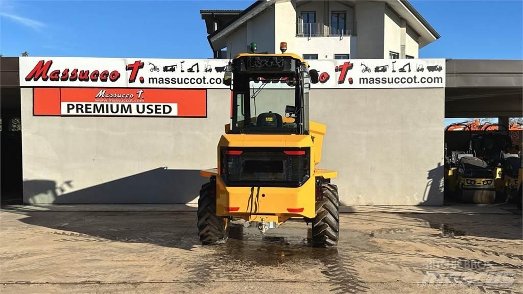 JCB 6ST-2S5 4X4 Site dumpers