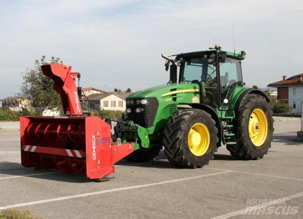 John Deere 7930 4X4 Snow blades and plows