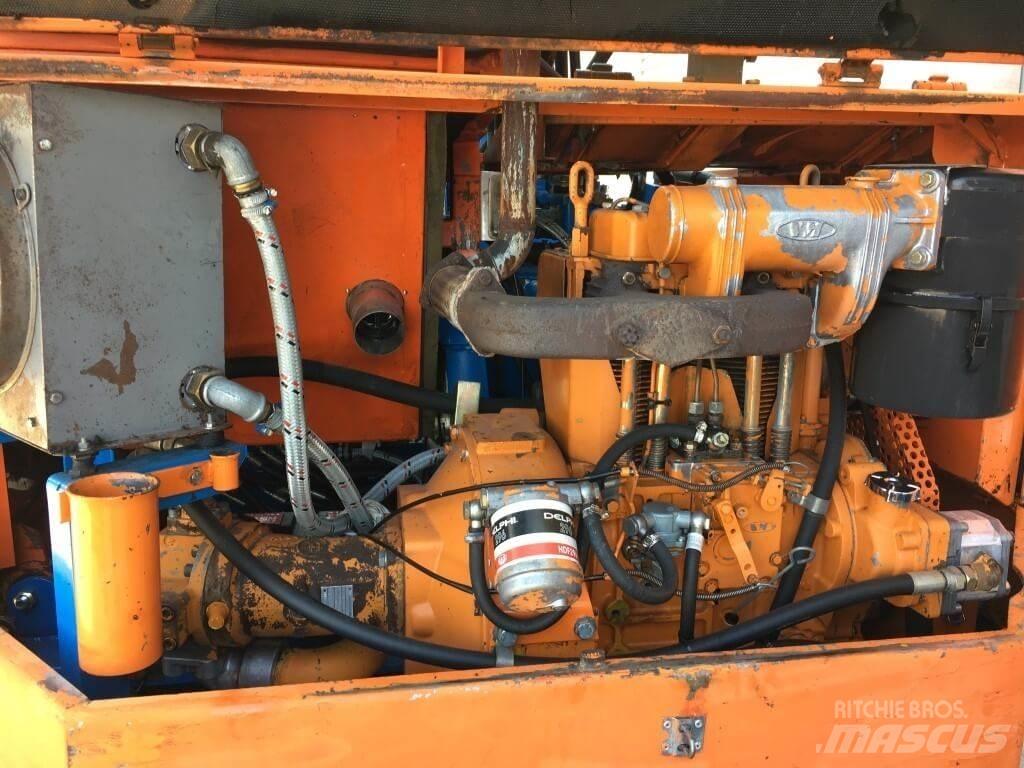 Kamo 3X Excavators