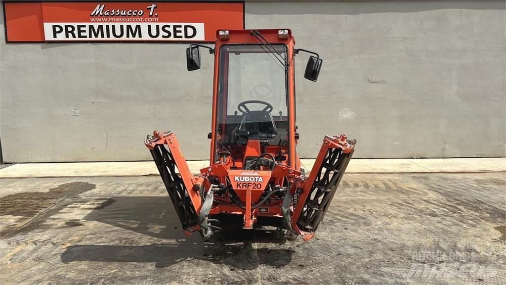 Kubota F2400 4X4 Snow blades and plows