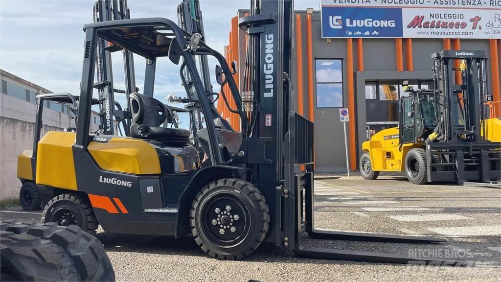 LiuGong CLG2035H Diesel trucks