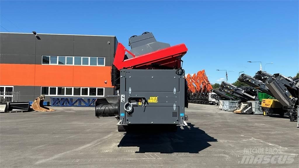 McCloskey S130 3D MWS Waste sorting equipment