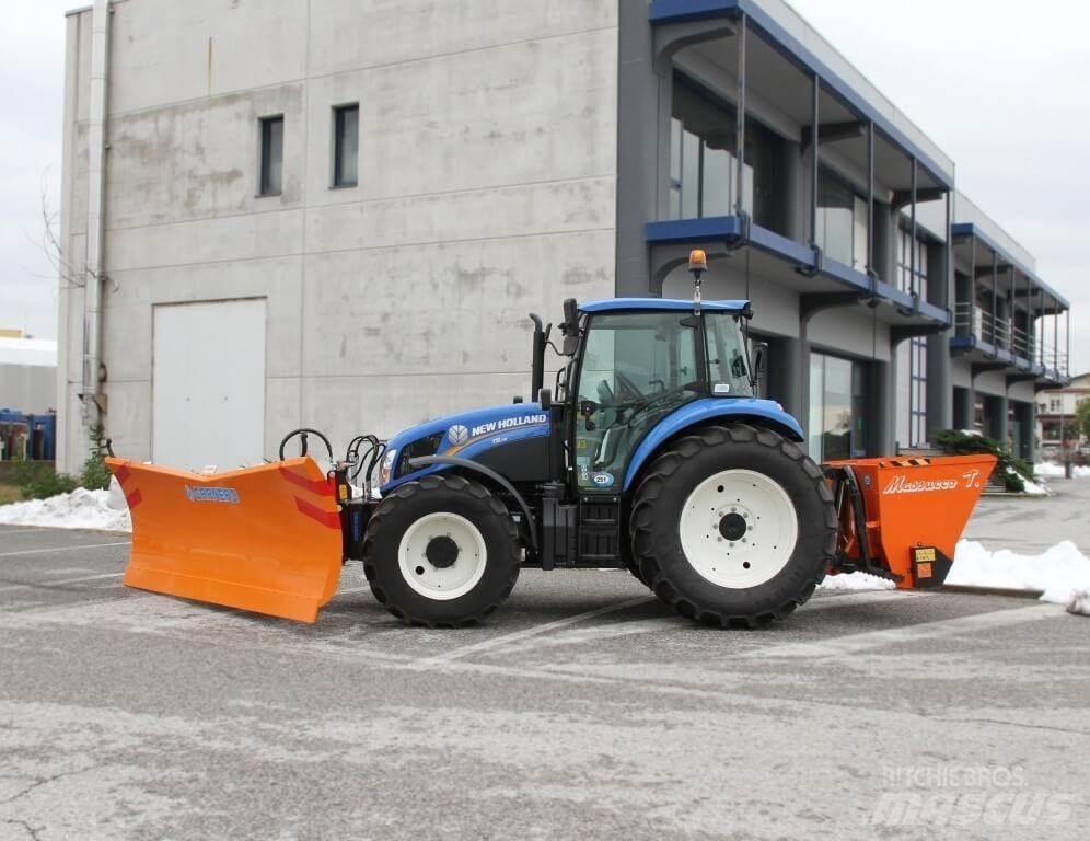 New Holland T5.115 Snow blades and plows