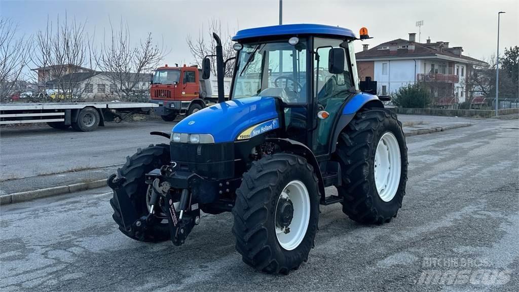 New Holland TD5050 4X4 Snow blades and plows
