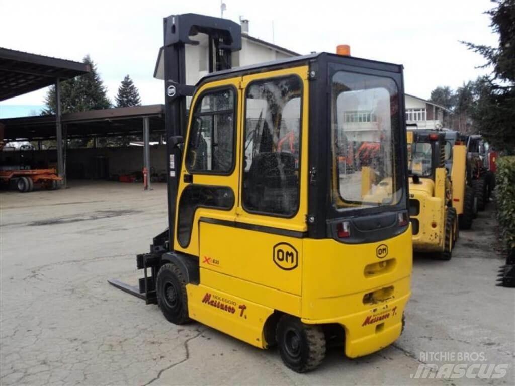 OM EU 30 Electric forklift trucks