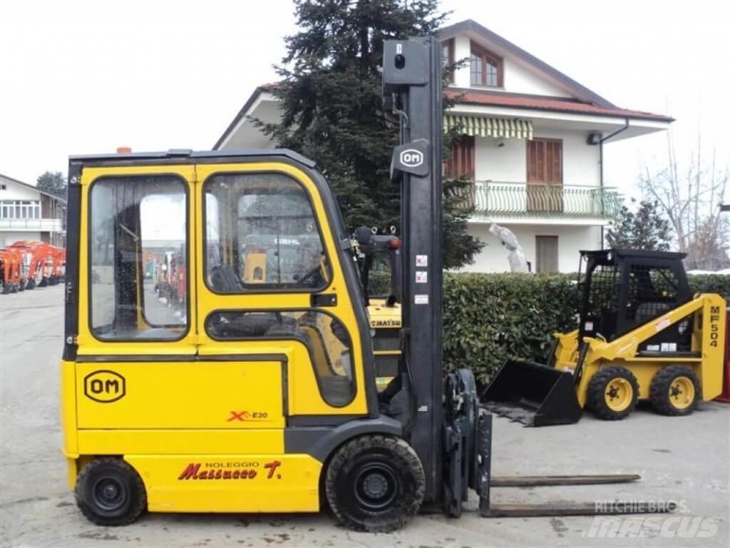 OM EU 30 Electric forklift trucks