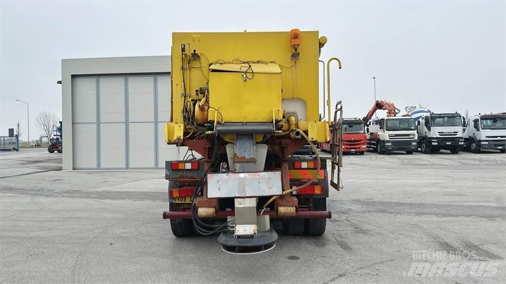 Renault 370 DCI 6x4 Other trucks