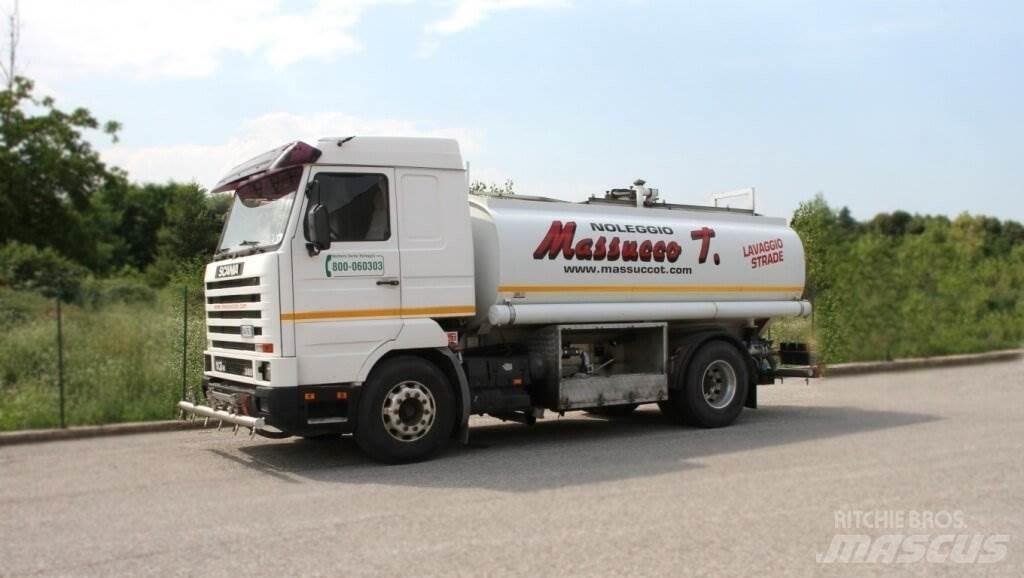 Scania 113H-380 - 4X2 Tanker trucks