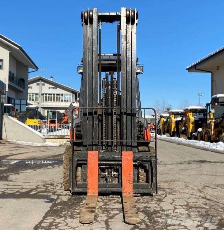 Toyota 7FBMF50 Electric forklift trucks