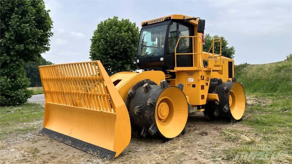 Vandel Quantum QS260 Crawler dozers