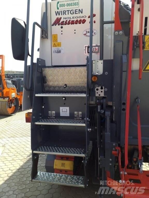 Wirtgen W100CFi Asphalt cold milling machines