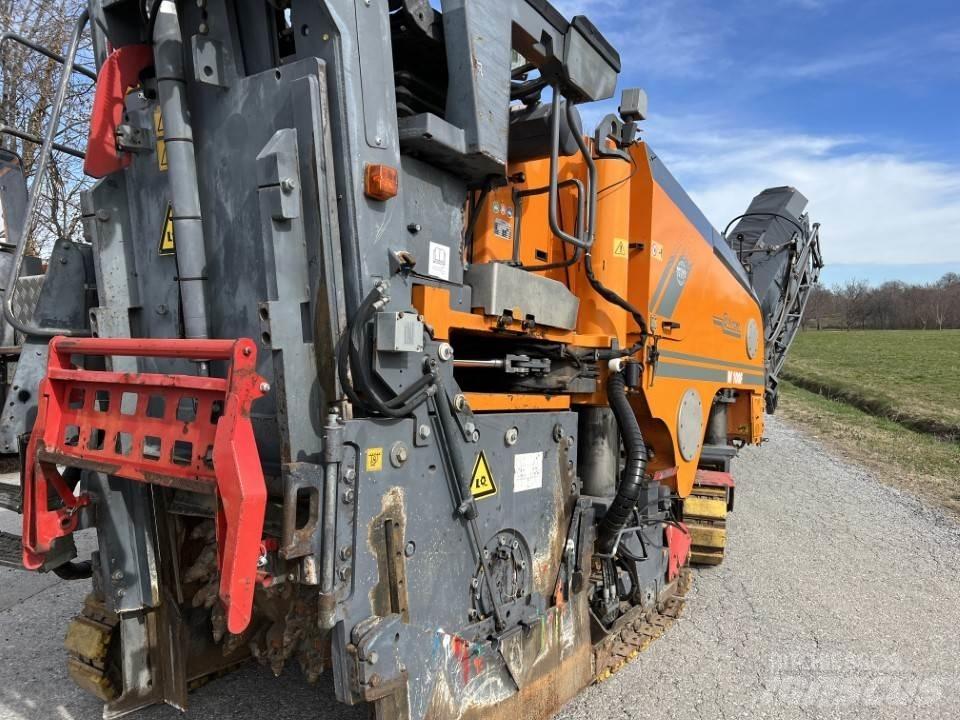 Wirtgen W100F Asphalt cold milling machines