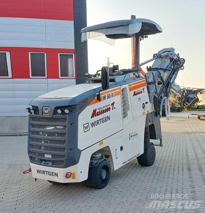 Wirtgen W50Ri Asphalt cold milling machines