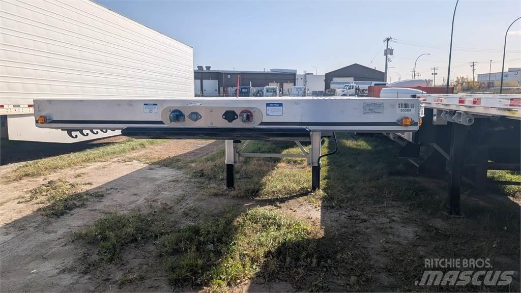 East Mfg Beast Flatbed/Dropside trailers