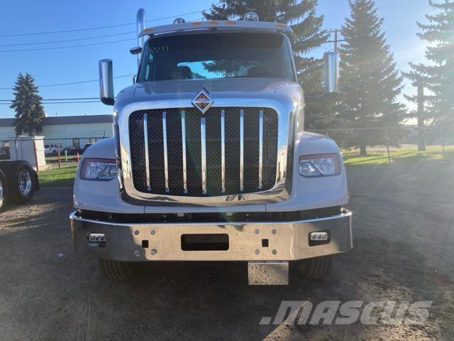 International HX Prime Movers