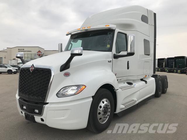 International LT Prime Movers