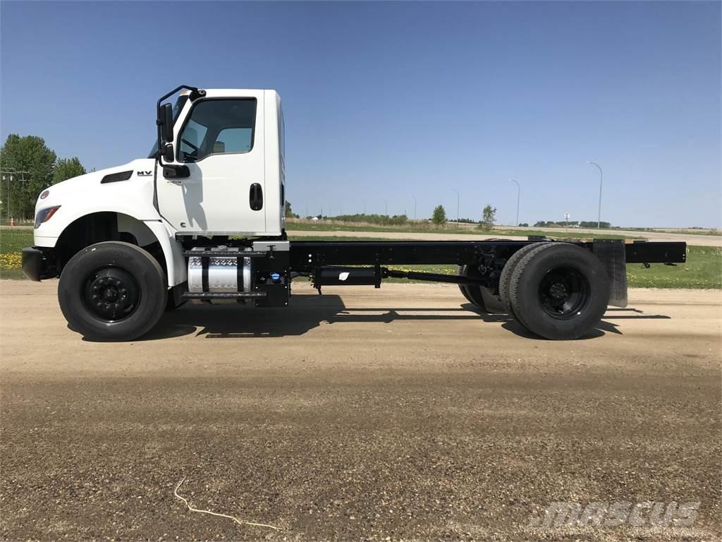 International MV Waste trucks